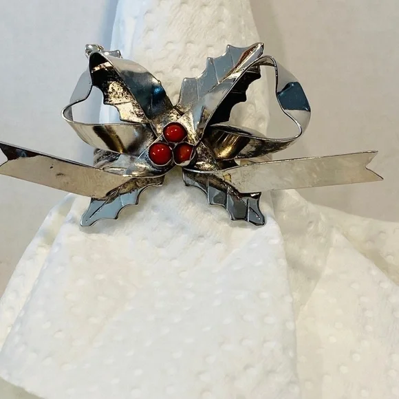 Silver napkin rings bow tie holly silver-plated brass Christmas - Picture 2 of 10